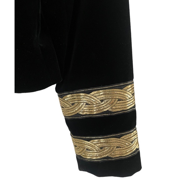 Vintage French Velvet and Gold Women’s Blazer size 40 by Jeannette Miner Paris - Picture 15 of 16